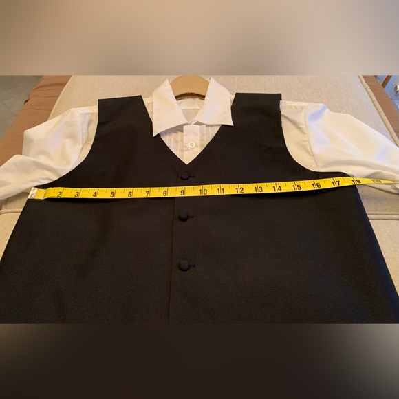 Classic Black Tuxedo Boys Size 20 Perfect for black tie event or music recital. - Picture 5 of 12